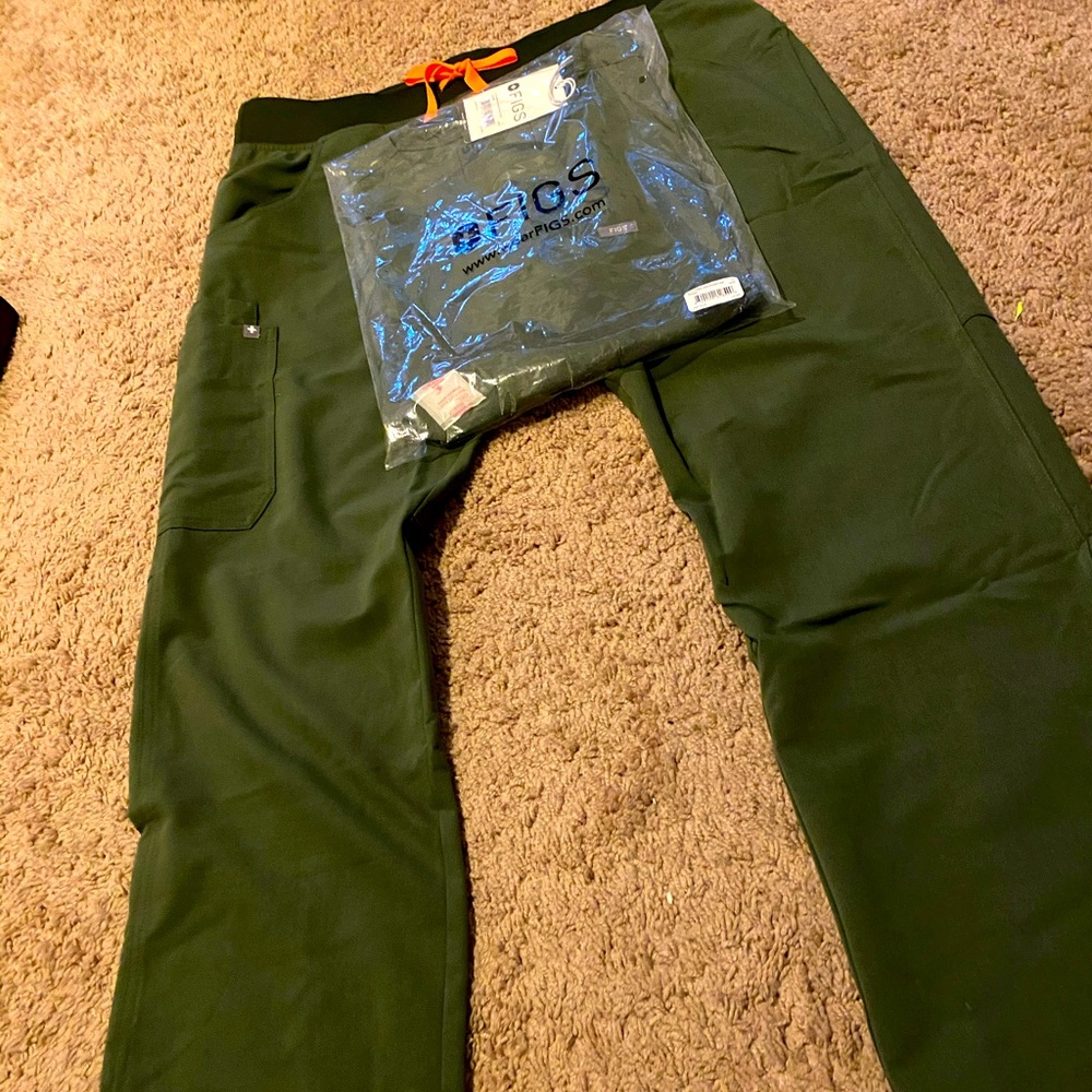 Figs scrubs